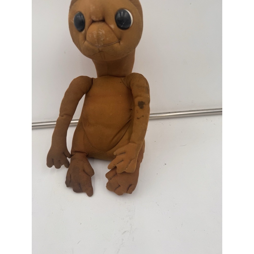 Vintage 1982 Kamar E.T. Plush Doll Faux Leather Universal Studios w/ Tag Worn